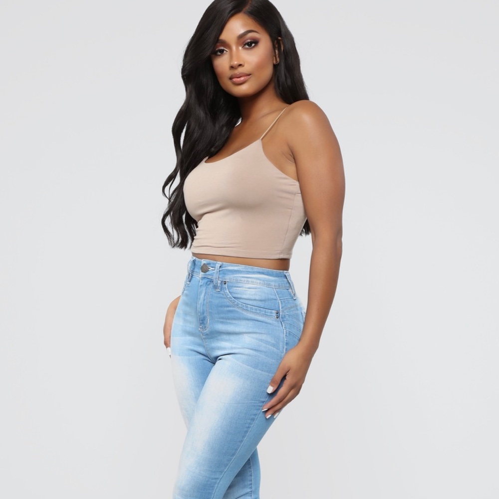Butt Lifting Skinny Jeans ❤️❤️❤️ - Picture 2 of 11
